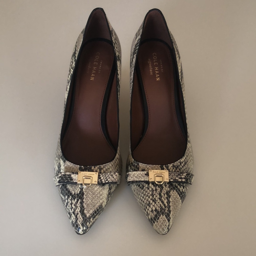 Cole Haan signature size 8.5 heel